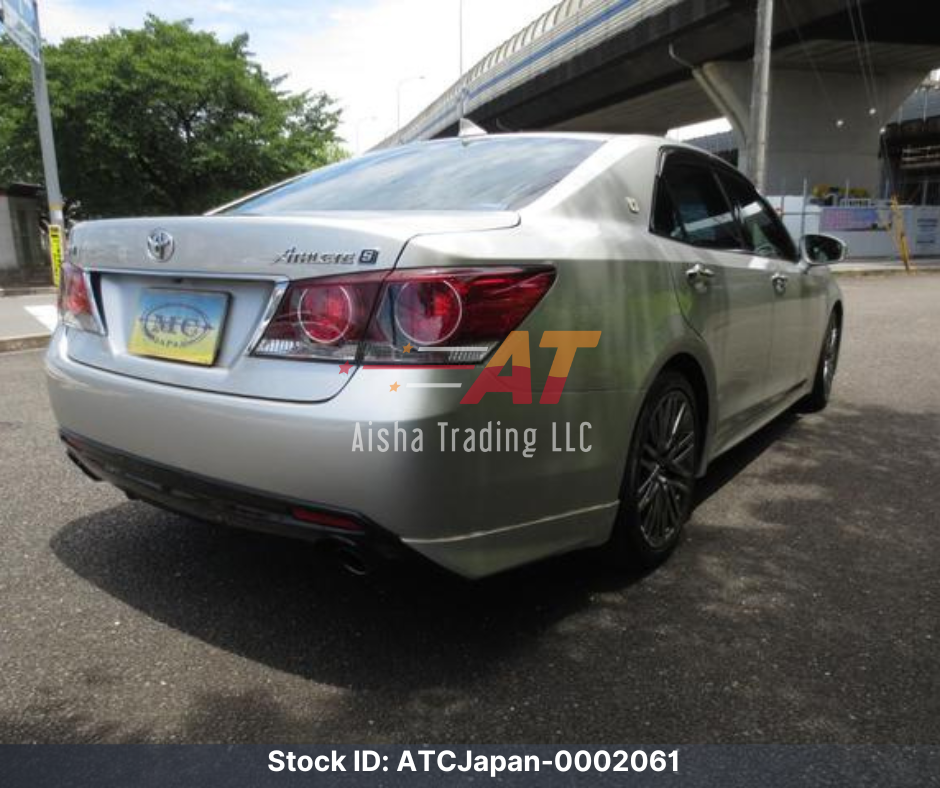 2016 Toyota Crown